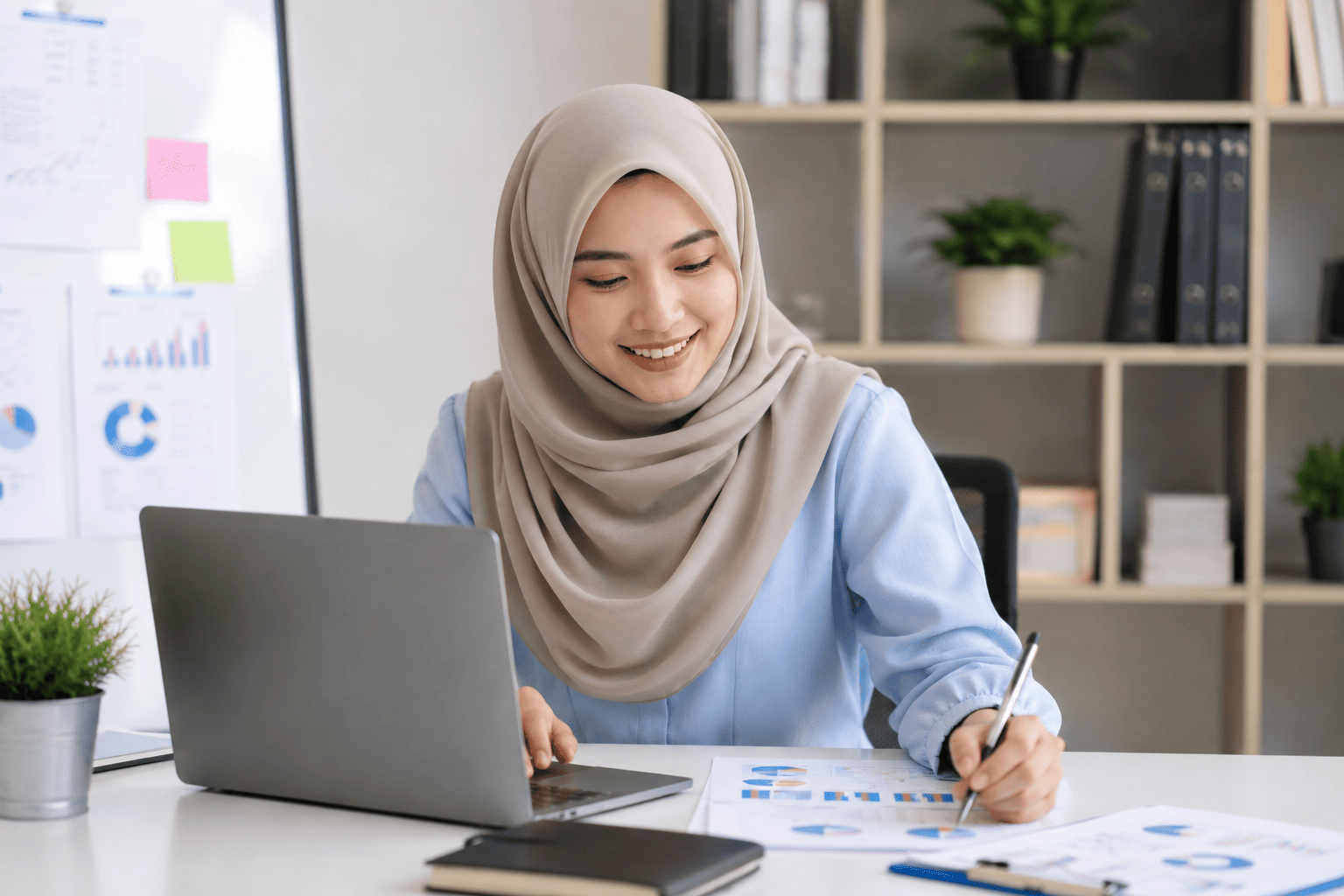 Join Our Team - EFo English